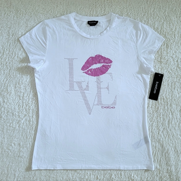 bebe Tops - bebe "Love"💜 Lips💋 Top - NWT